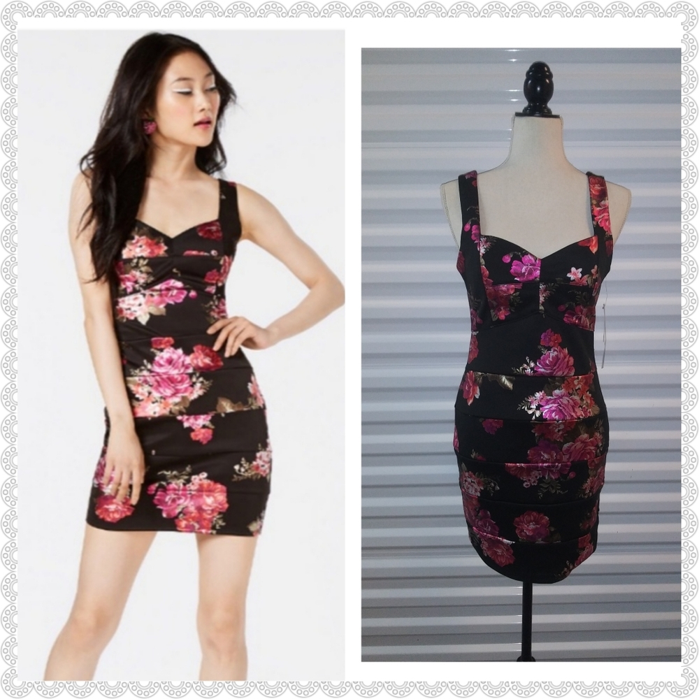 NWT. Trixxi  Cocktail Dress Size 9 Jr's